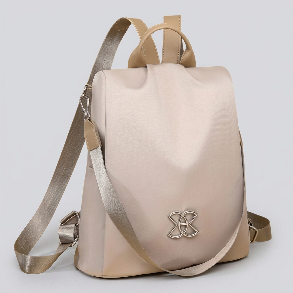 Lucius™ Anti-Theft Bag - Plus size model
