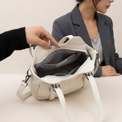 Pippa Shoulder Bag - PU Leather Structured Carry - Plus size model