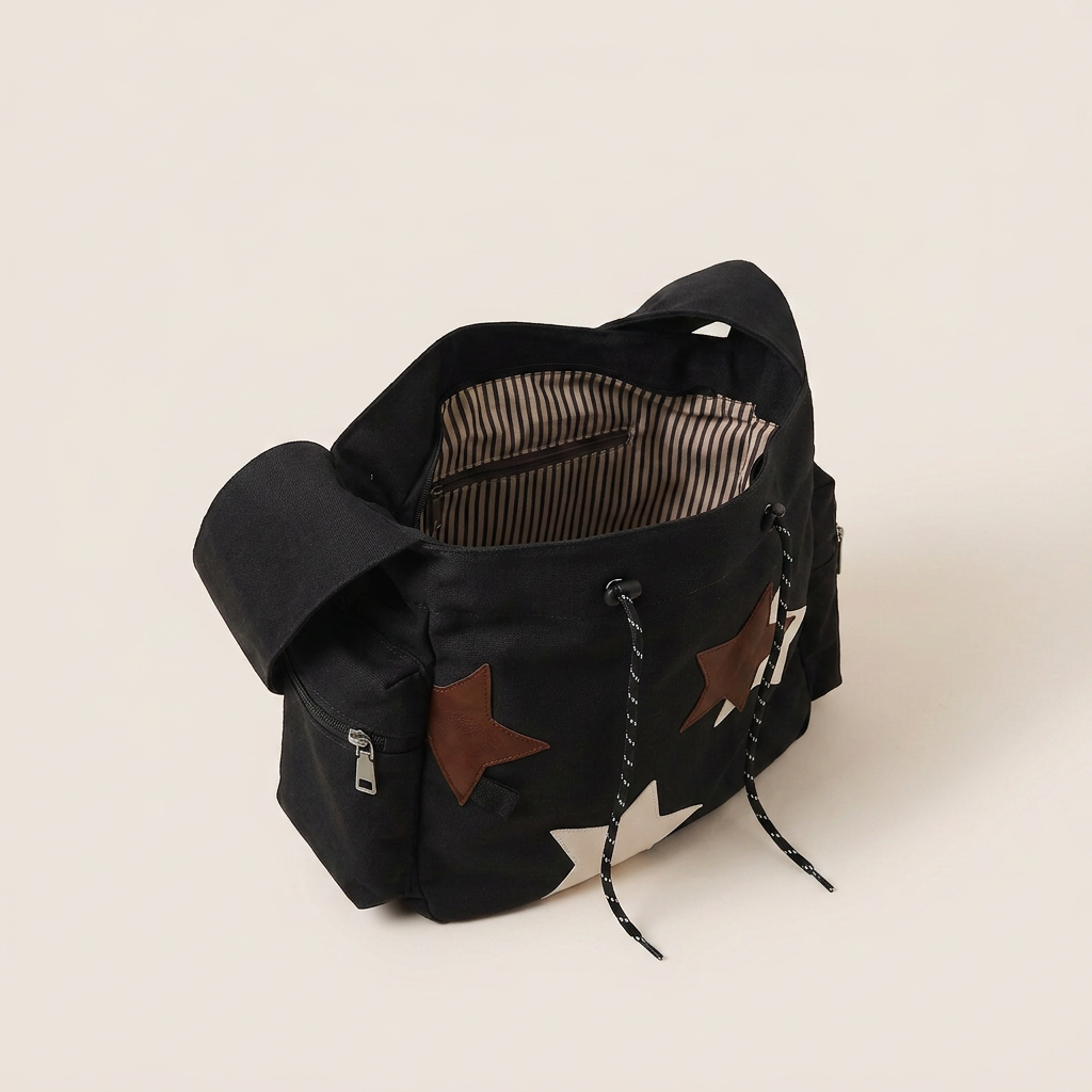 Stella | Hobo Bag - Plus size model