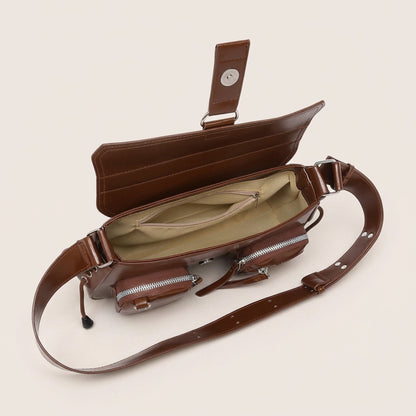 Nauma | Crossbody Bag - Plus size model