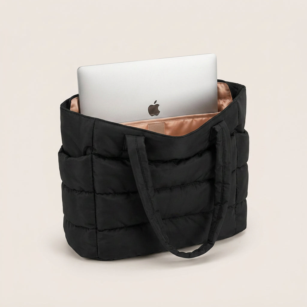 Sanna | Tote Bag - Plus size model