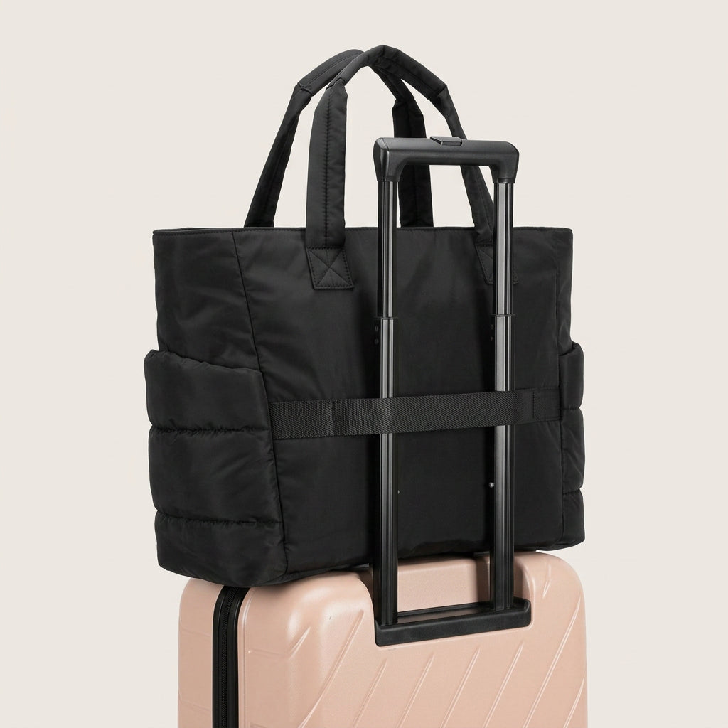 Sanna | Tote Bag - Plus size model