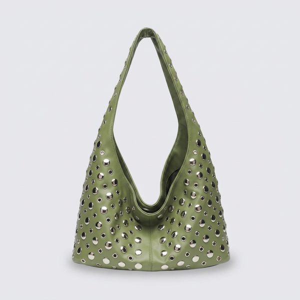 Molly | Hobo Bag - Plus size model
