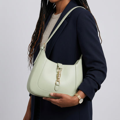 Rivoire | Shoulder Bag - Plus size model