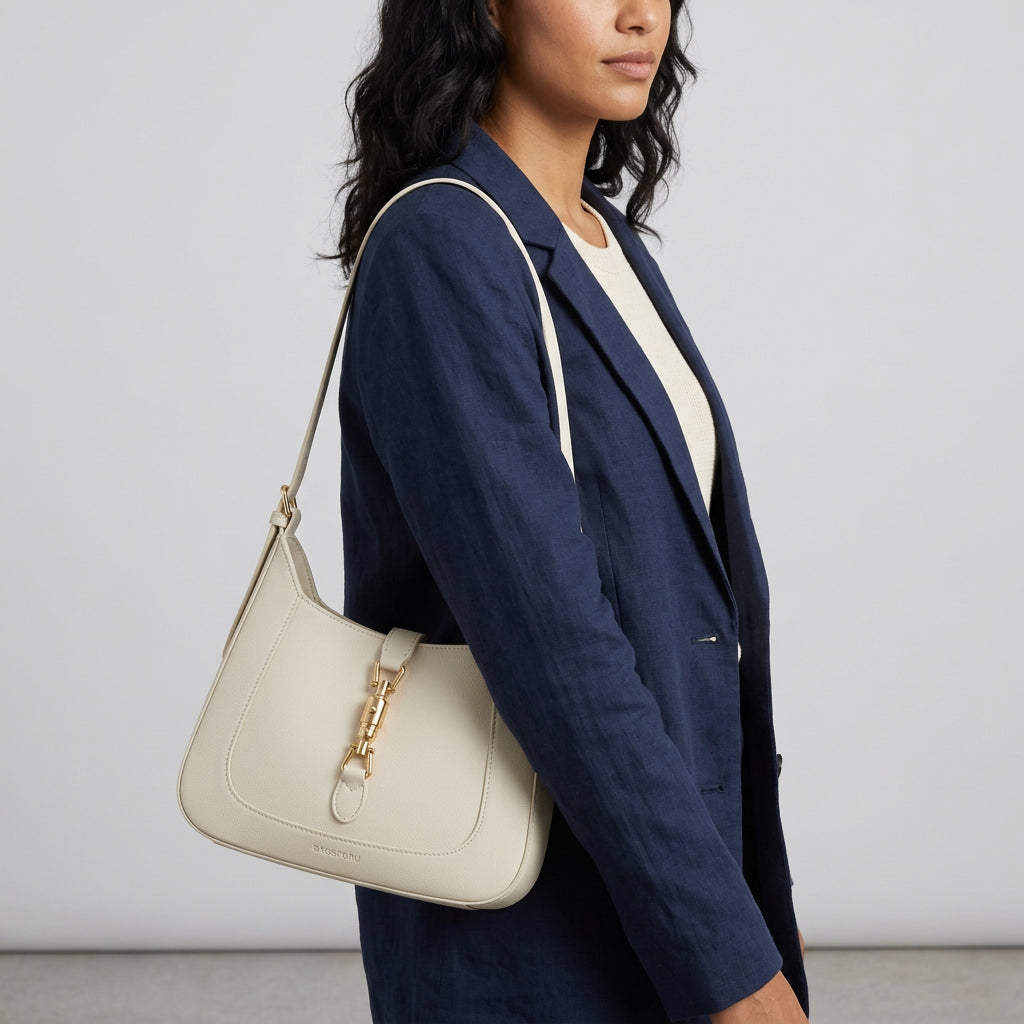 Rivoire | Shoulder Bag - Plus size model