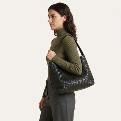 Laila Woven Tote Bag - Braided PU Leather Shoulder Bag - Plus size model