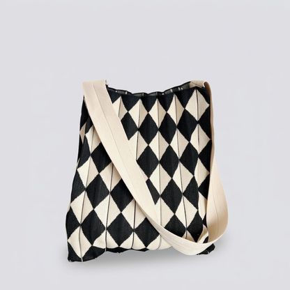 Maglia | Foldable Tote Bag - Plus size model