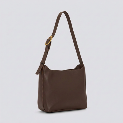 Ganna | Shoulder Bag - Plus size model