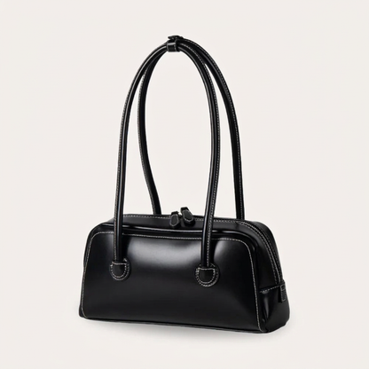 Melya | Shoulder Bag - Plus size model