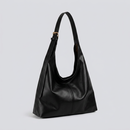 Naora | Hobo Bag - Plus size model
