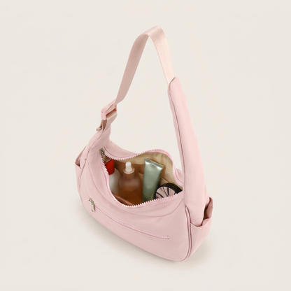 Mira | Shoulder Bag - Plus size model