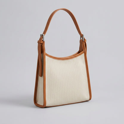 Cellia | Shoulder Bag - Plus size model
