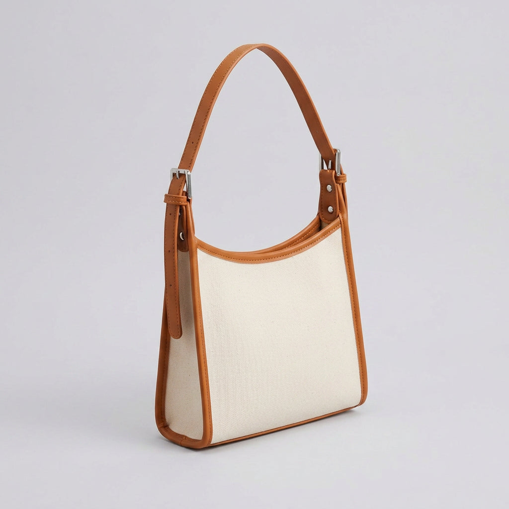 Cellia | Shoulder Bag - Plus size model
