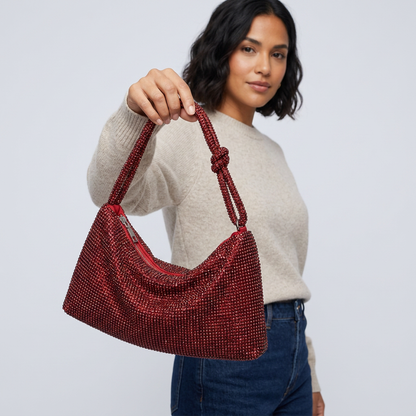 Aria Bag - Plus size model