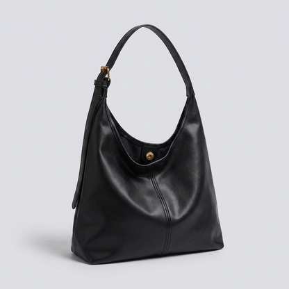 Naora | Hobo Bag - Plus size model